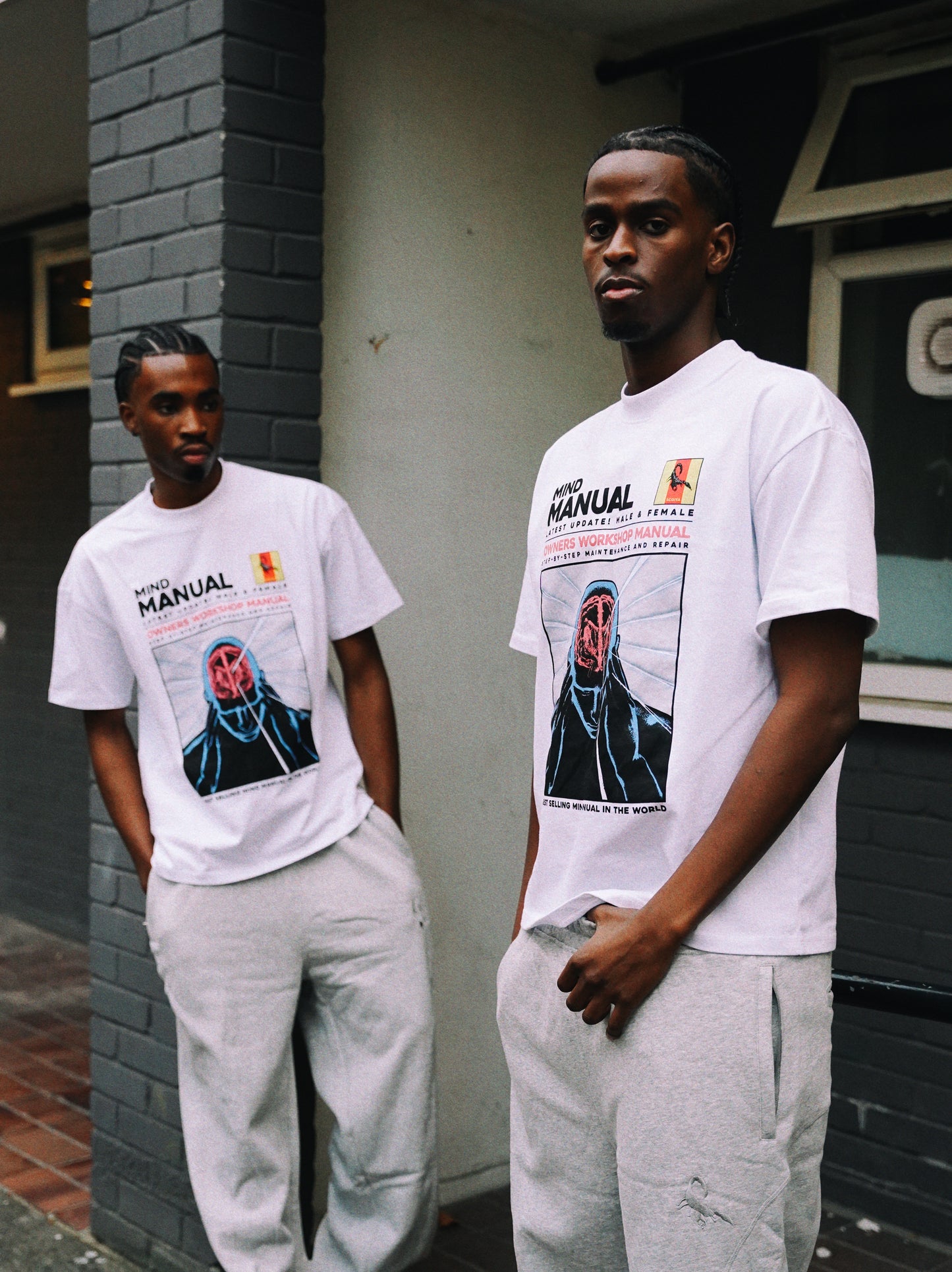 MIND MANUAL TEE