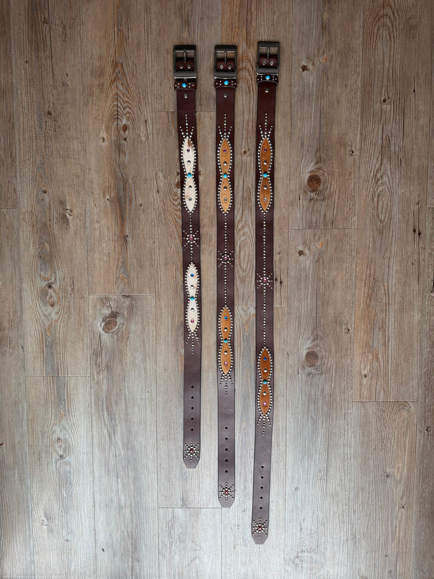 STUDDED BELT BROWN